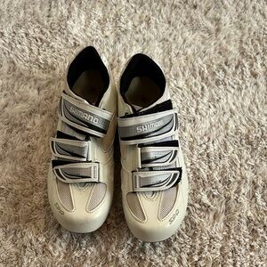 Shimano SPD Spinning Shoes - Cream and Black